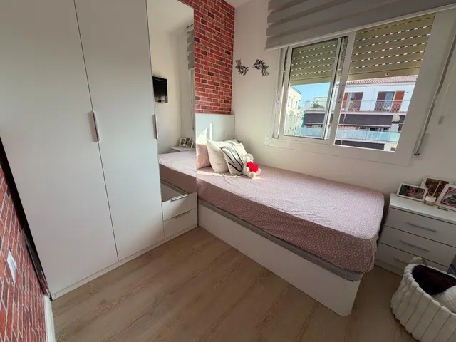 Vivienda esquinera a la venta a pocos metros de la playa — 12