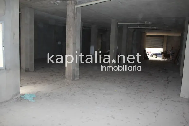 Local comercial en alquiler cerca de universidad — 6