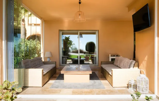 APARTAMENTO EN PLANTA BAJA — 36