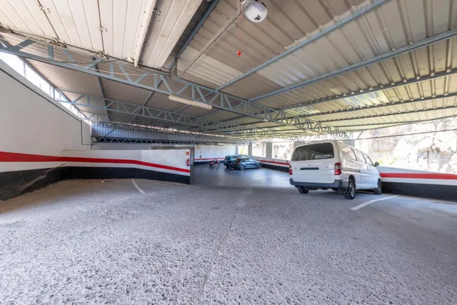 NAVE DE 513 M2 TOTALMENTE TECHADA – ESPACIO, FUNCIONALIDAD Y POTENCIAL — 2