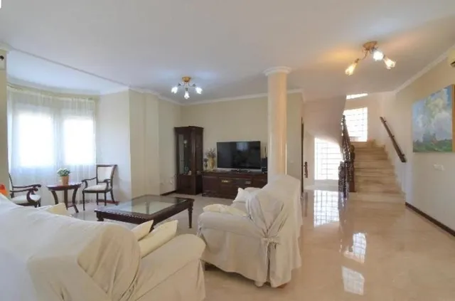 Villa de Lujo independiente, 5 dormitorios, 4 baños, piscina, jardines, gran parcela, en Ciudad Quesada!!! — 22