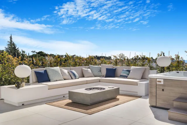 Contemporanea villa en Milla de Oro, Marbella — 44