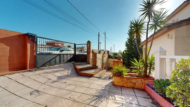 ESPECTACULAR CHALET EN SANTO DOMINGO CALICANTO — 25