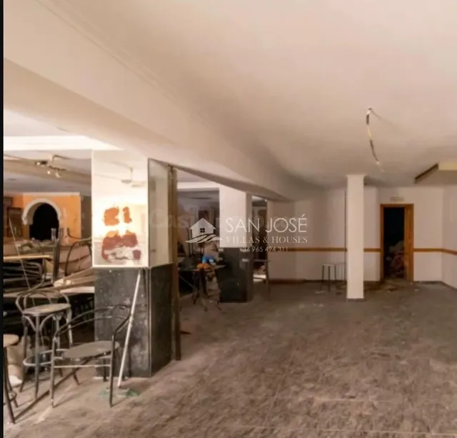 Venta de local comercial en Elche, zona carrus — 3