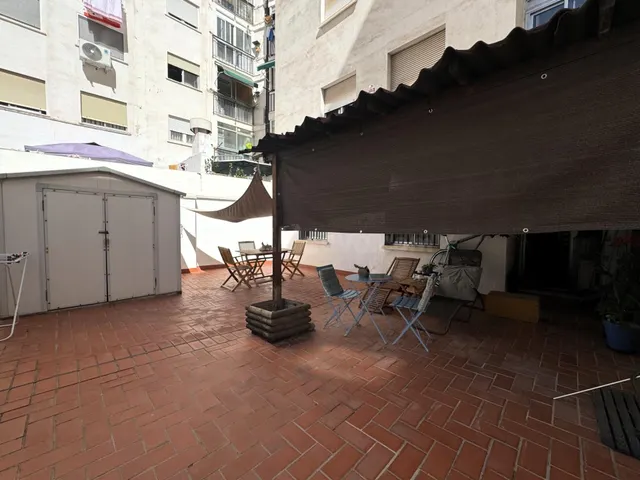 PISO CON DOS DORMITORIOS Y GRAN TERRAZA EN CASTELLÓN JUNTO A - foto 2