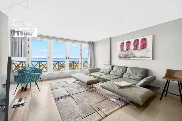 Atico duplex reformado en venta en Golf del Sur Tenerife - foto 3