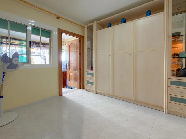 Torreblanca! Encantador bungalow reformado con 2 terrazas en urbanización exclusiva con 2 piscinas comunitarias — 28