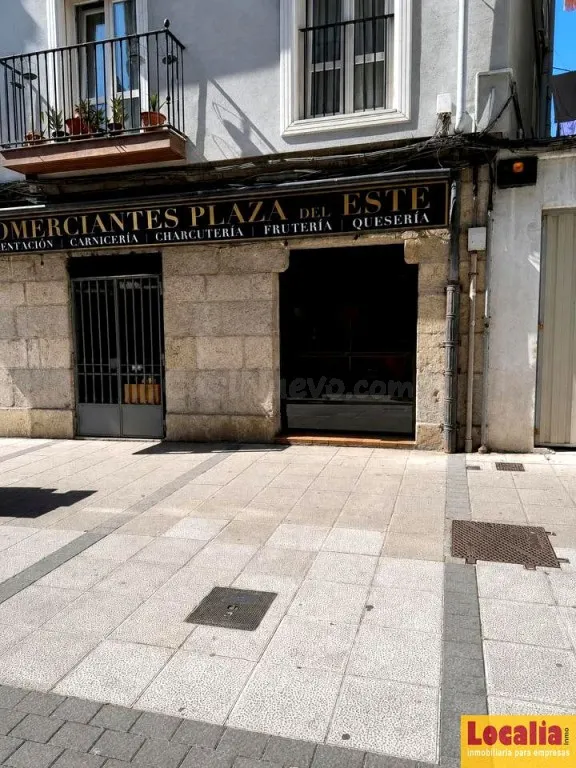 Local comercial con ubicación estratégica, Santander — 7