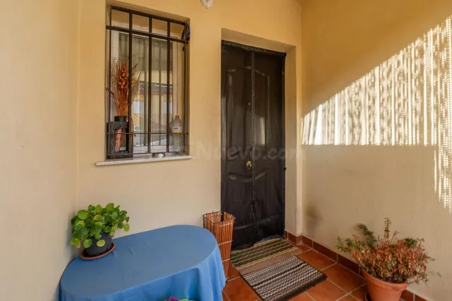 ¡MAGNIFICA CASA UNIFAMILIAR ADOSADA EN LOMALINDA, OGIJARES! - foto 5
