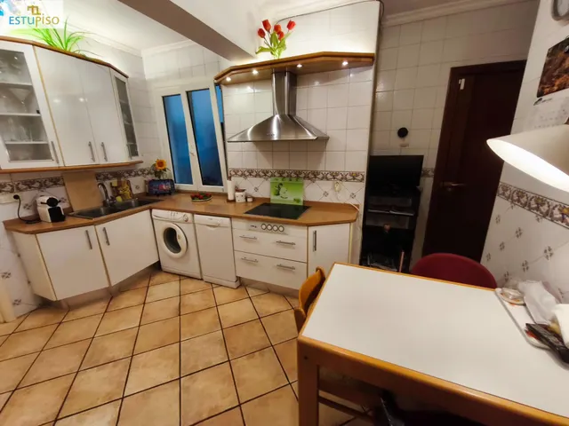¡5 habitaciones Y 2 BAÑOS EN PLENO CENTRO! 144 m2 EN CALLE GENERAL ÁLAVA — 20