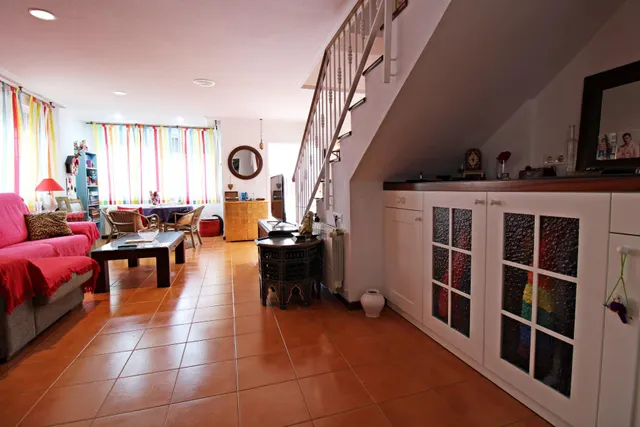 BUNGALOW DE ESQUINA EN ZONA KELME — 24