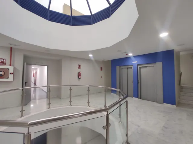 Oficina de alquiler en Edificio Gyesa Isla I — 24