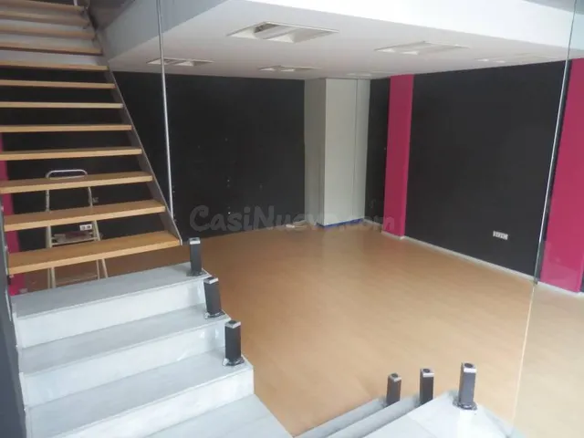 Local comercial en alquiler - foto 4