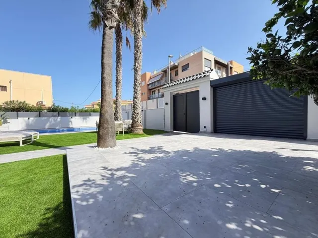 Villa 4 habitaciones 103m² en venta - Punta Prima — 7
