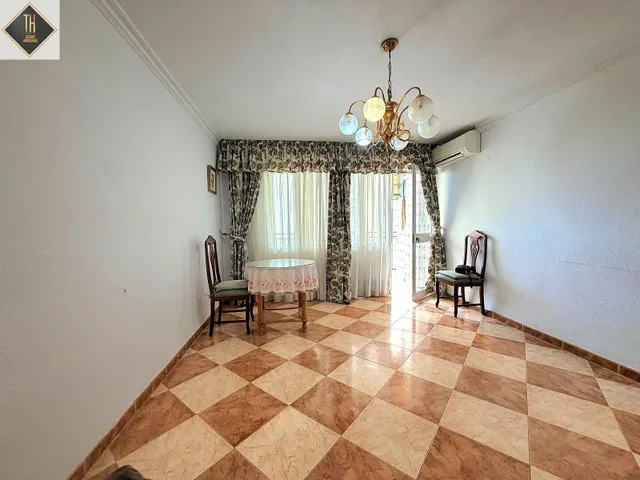 Piso en Teatinos, zona Atabal — 13