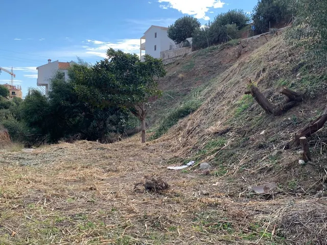 7 parcelas urbanas UAS-2 en Torreblanca Fuengirola para villas — 3
