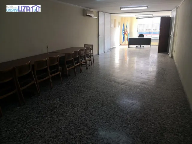 LOCAL EN EL CENTRO DE ALICANTE — 3
