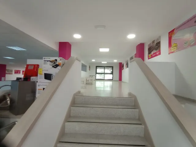 ESPECTACULAR LOCAL EN PLENO CENTRO — 8