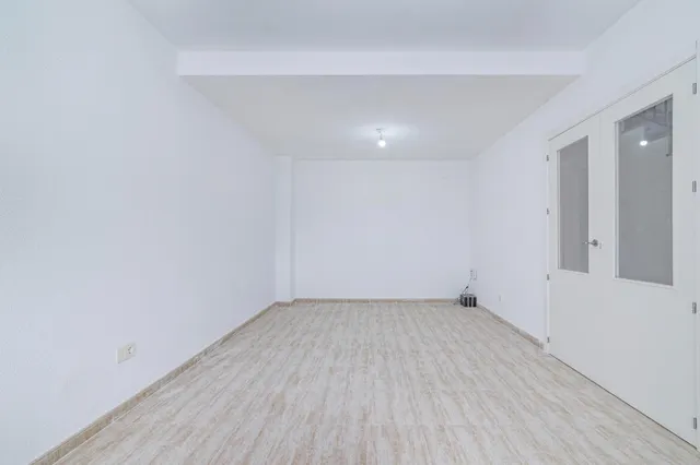 Moderno Adosado en Lachar, Ideal para Familias — 39