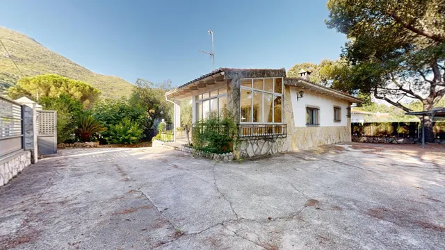 CHALET EN PLENA NATURALEZA — 4