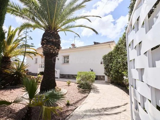 Villa 4 habitaciones 356m² en venta - Centro de la Ciudad Qu - foto 5