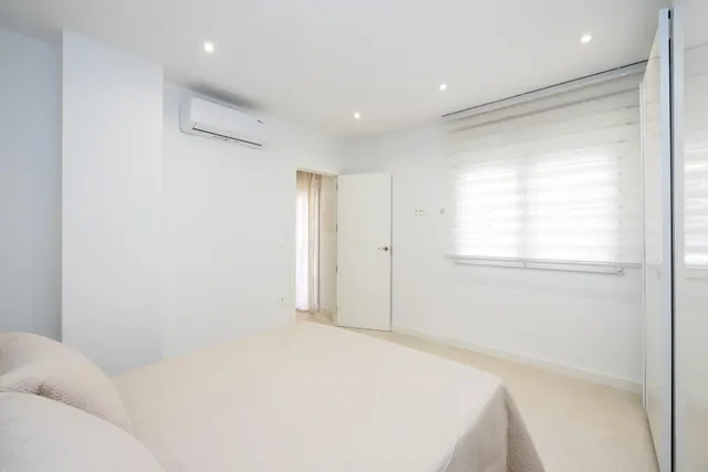 !! Fantástica vivienda en la mejor zona de Zaidín!! — 16