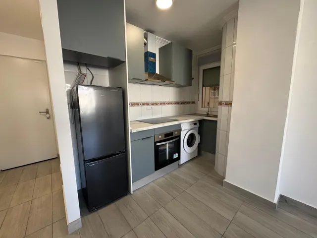 ¡Apartamento reformado a 500 metros de la playa! — 11