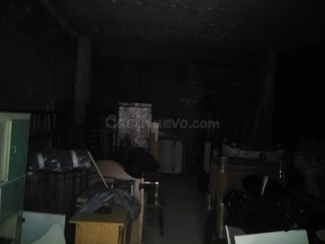 LOCAL COMERCIAL A PIE DE CALLE - foto 2