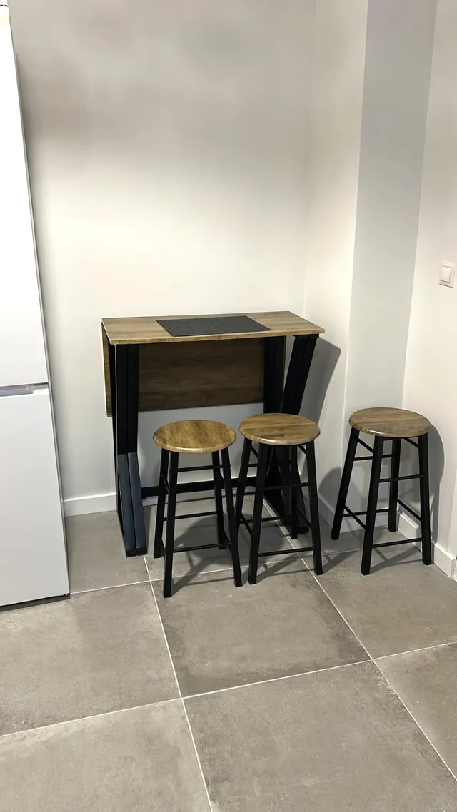 Casa en venta en Cantillana con terraza, patio y amplia suite con vestidor — 17