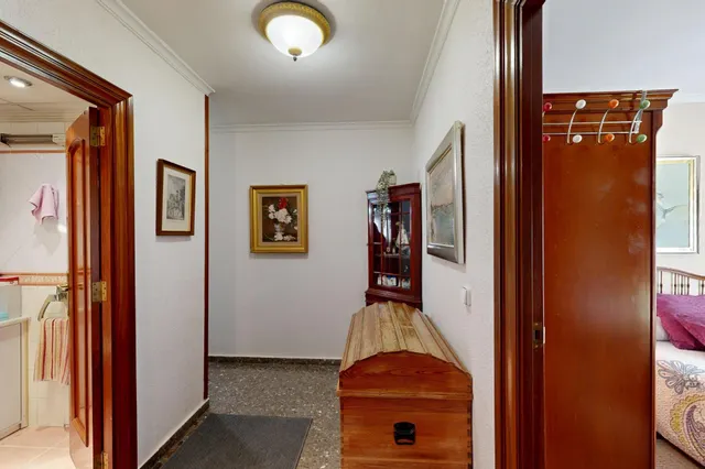 Piso de 130m2 con garaje y trastero en plaza de la constitución Alcantarilla — 41