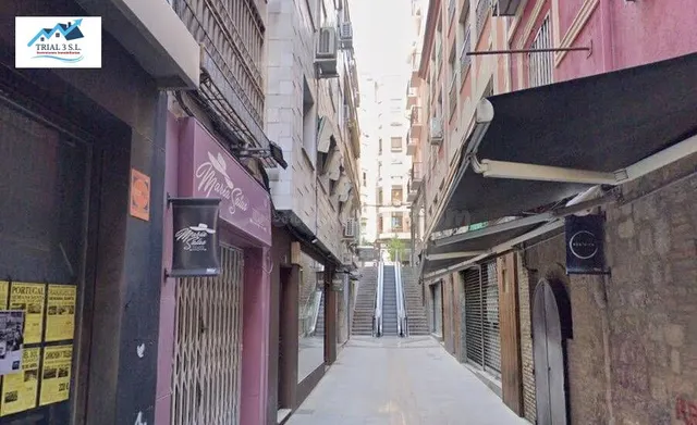Venta de Local Comercial en Jaén - foto 2