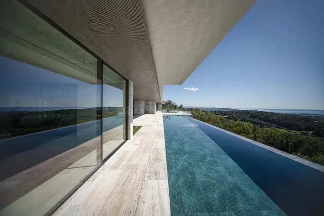 EXCEPCIONAL VILLA EN SOTOGRANDE - foto 5