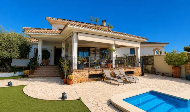 Villa 7 habitaciones 450m² en venta - Campoamor