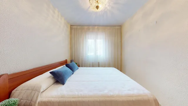 PISO DE 3 DORMITORIOS ,  81 M2 CON TRASTERO  EN HORTALEZA — 15