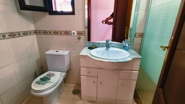 Luminoso Apartamento en Planta Alta en el Corazón de Antigua — 10