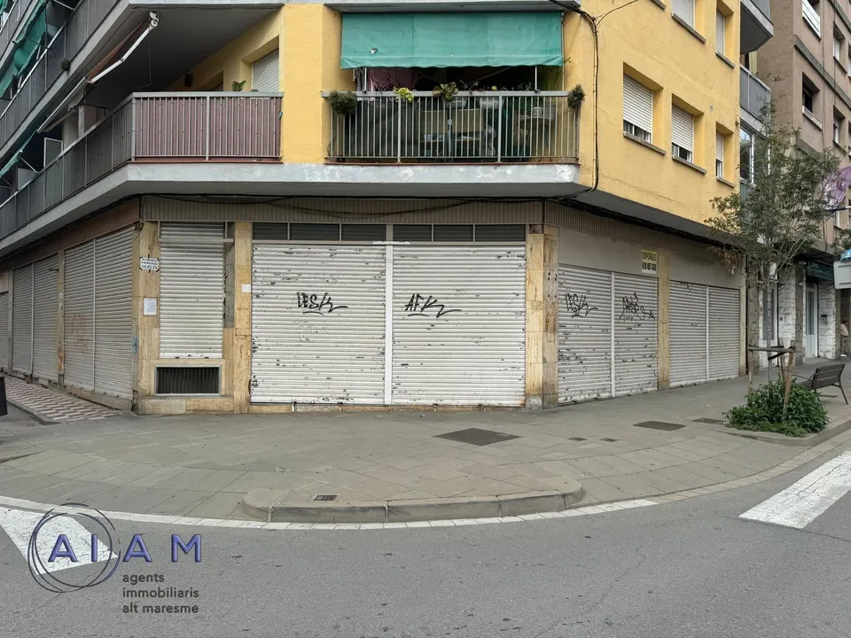 LOCAL COMERCIAL EN VENTA