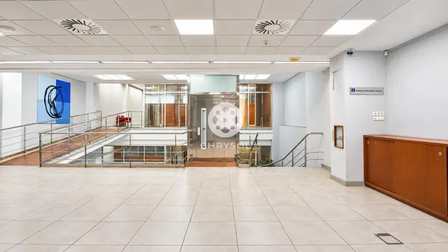 Magnifica oficina - local comercial de 1.498 m2 en rambla de catalunya, en pleno centro de Barcelona. — 7