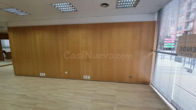 Local comercial en Óvalo Santa Paula - foto 4