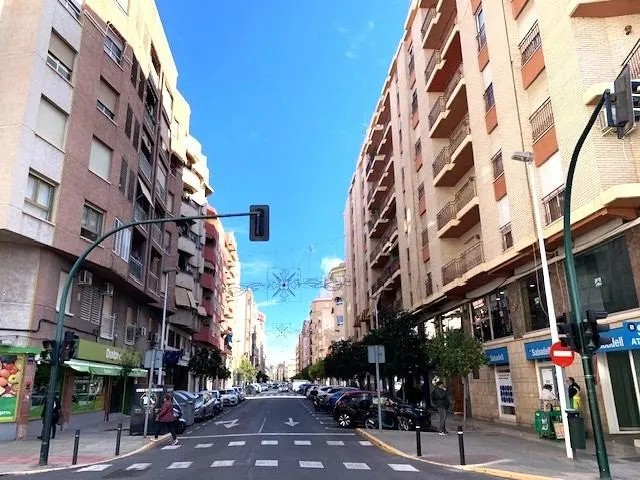 Promoción de nueva construcción, viviendas de lujo en calle Torres Quevedo 35 — 11