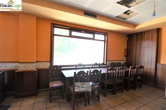 CAFETERÍA-RESTAURANTE EN ZONA UNIVERSITARIA — 20