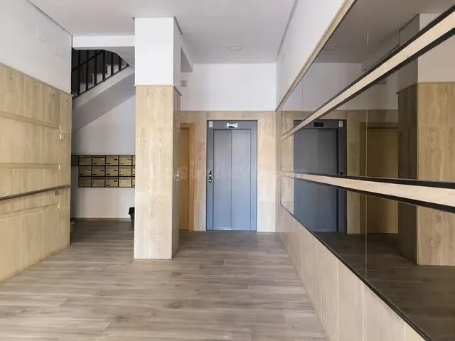 Se vende piso OKUPADO en Calle BaÑ±os Nº 36 Albacete (Albace - foto 2