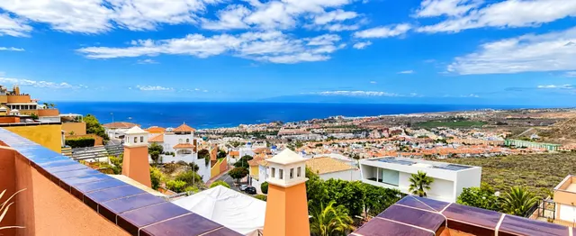 ## Apartamento de 2 dormitorios con gran terraza y espectaculares vistas al mar en Torviscas — 11