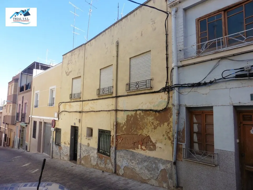 VENTA DE CASA EN YECLA.