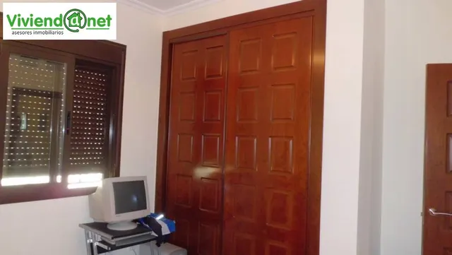 PRECIOSO DUPLEX EN URBANIZAC.CON PISCINAS Y JARDINES — 46