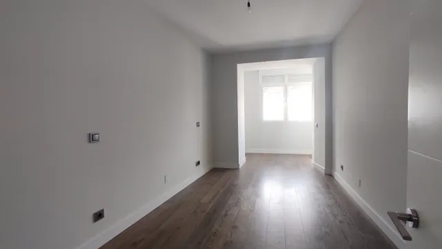 Piso 4 habitaciones 258m² en venta - Centro — 19