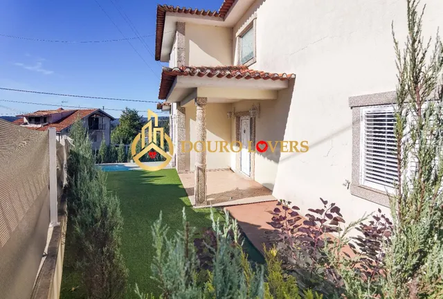 Casa 4 habitaciones 573m² en venta - Ferreira - foto 3