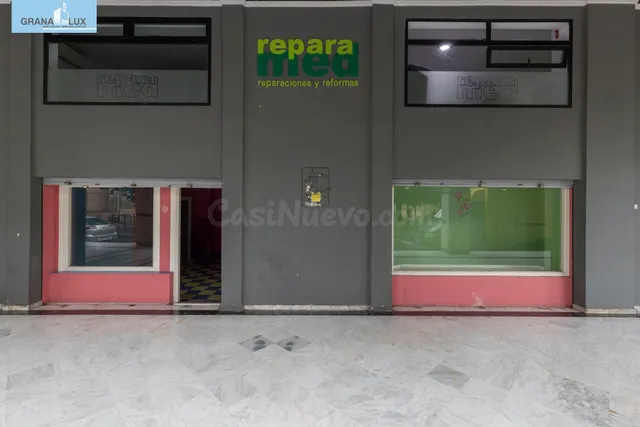 Local comercial en venta en calle agustina de aragón — 2