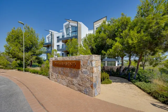 SE VENDE ESPECTACULAR APARTAMENTO EN PLANTA BAJA. LAS COLINA - foto 3