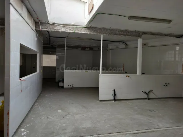 Local comercial 1700m² en alquiler - Marxalenes