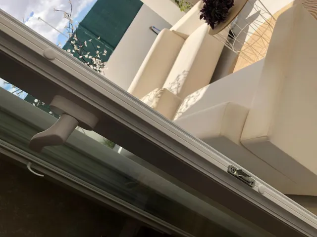 Villas de nueva construcción a medida en La Romana (Alicante): amplias viviendas en un entorno natural — 28